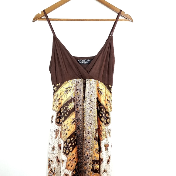 Magazine Silk Handkerchief Hem Asymmetric Dress - Picture 3 of 6